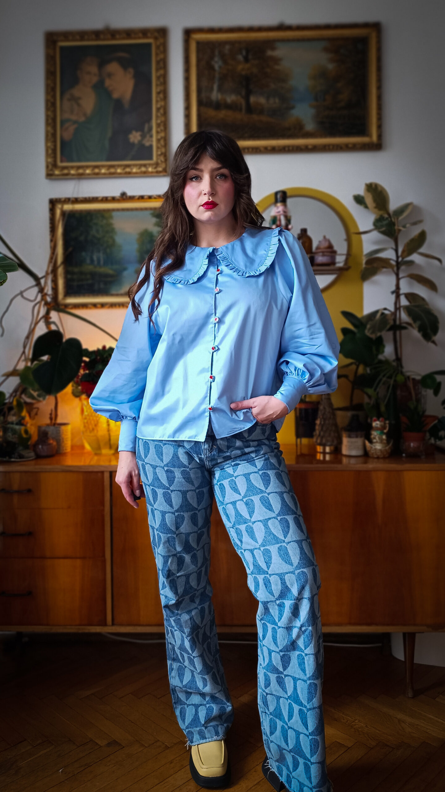 błękitna koszula z kołnierzem to moje