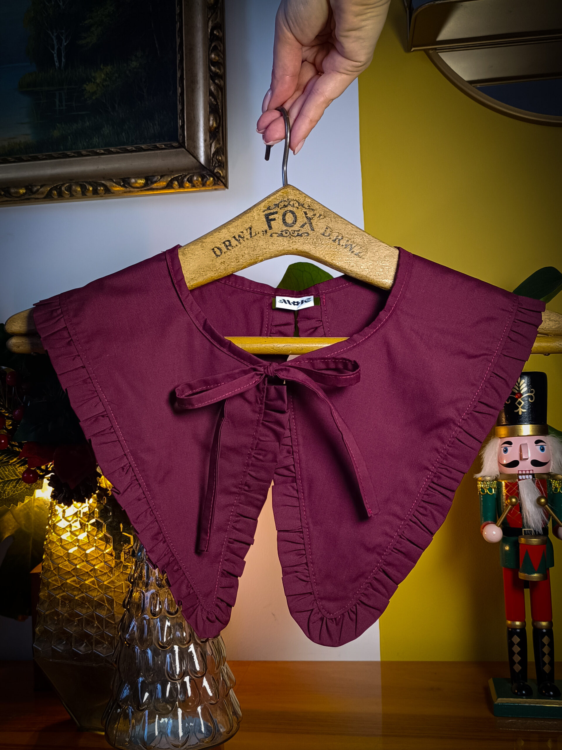 bordowy kołnierzyk to moje