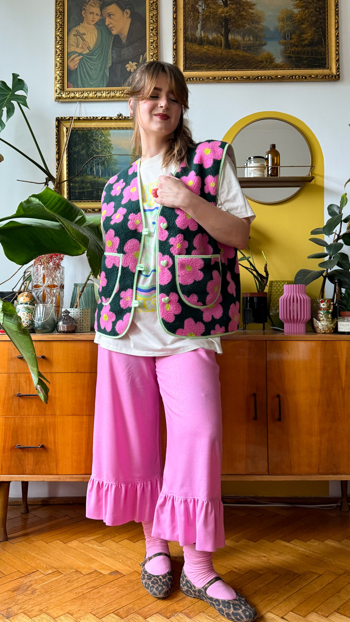 IMG_8074_jpg Pluszowa kamizelka w różowe kwiaty